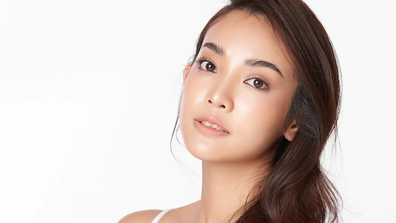 Cantik Alami di Setiap Usia, Yuk Saatnya Sayangi Kulit dengan Perawatan yang Tepat!