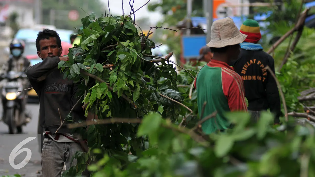 20160105-Antisipasi-Musim-Hujan-Jakarta-YR