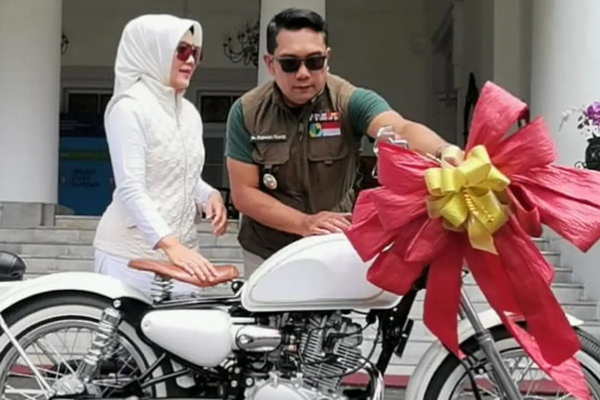 Ridwan Kamil dan istri,  Atalia Praratya. (Instagram/ ridwankamil)