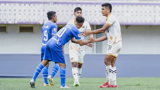 Dewa United Uji Coba