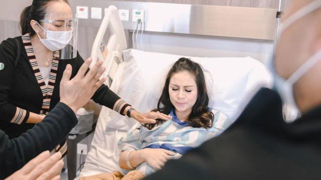 Momen Persalinan Anak Kedua Momo Geisha. (Sumber: Instagram/nafaspertama)