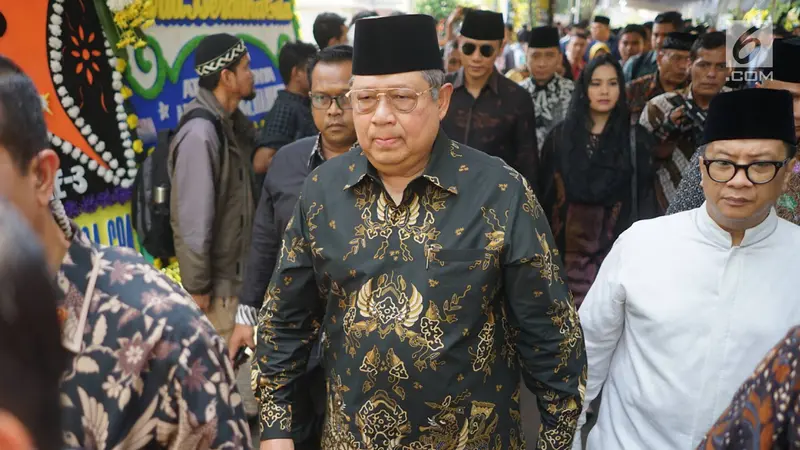 Didampingi Anak dan Menantu, SBY Datang ke Rumah Duka BJ Habibie