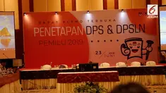 KPU dan sejumlah parpol peserta Pemilu 2019 menggelar rapat pleno rekapitulasi untuk daftar pemilih sementara Pemilu 2019.