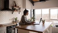 Ilustrasi WFH Credit: pexels.com/Ekaterina