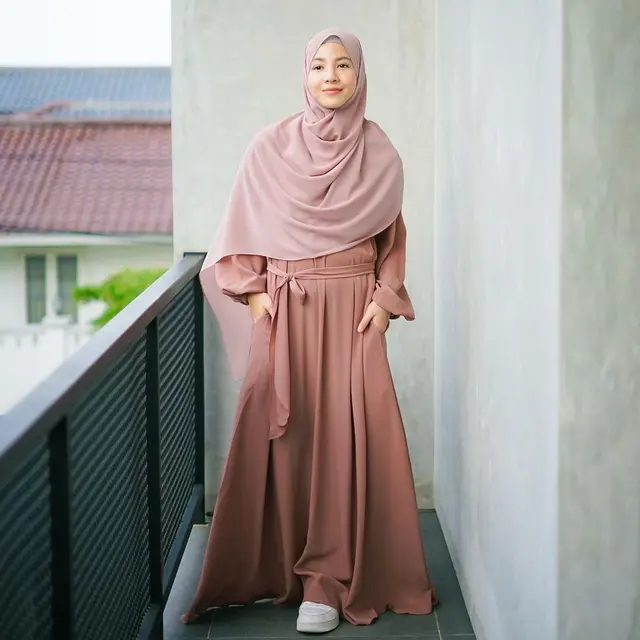 Potret Artis yang Bercerai Setelah Lama Menikah, Terbaru Inara Rusli dan Natasha Rizki