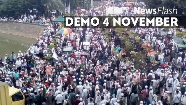 NEWS FLASH: Padatnya Massa Membuat Demonstran Kesulitan Keluar dari Masjid Istiqlal