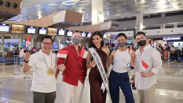 7 Momen Adinda Cresheilla Menuju Polandia, Siap untuk Miss Supranational 2022