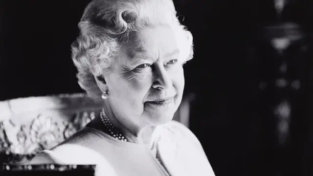 Ratu Elizabeth II
