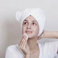 BHA boleh digunakan pada kulit sensitif yang mudah berjerawat. [Dok/freepik.com]