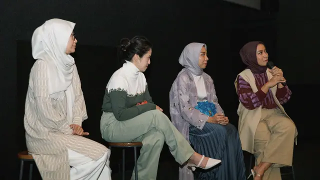 Suasana konferensi pers lini busana Kami. membawa koleksi Charaka terbang ke New York Fashion Week (NYFW), di Jakarta, Februari 2023. (Foto: Dok. Tim Kami.)