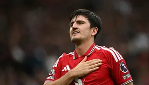 Mengapa Gol Manchester United ke Gawang Ipswich Tetap Sah Meski Harry Maguire Handball? Ini Penjelasannya