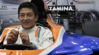 Rio Haryanto akan mencatatkan dirinya dalam sejarah sebagai orang Indonesia pertama yang turun pada ajang F1. (Bola.com/Vitalis Yogi Trisna)