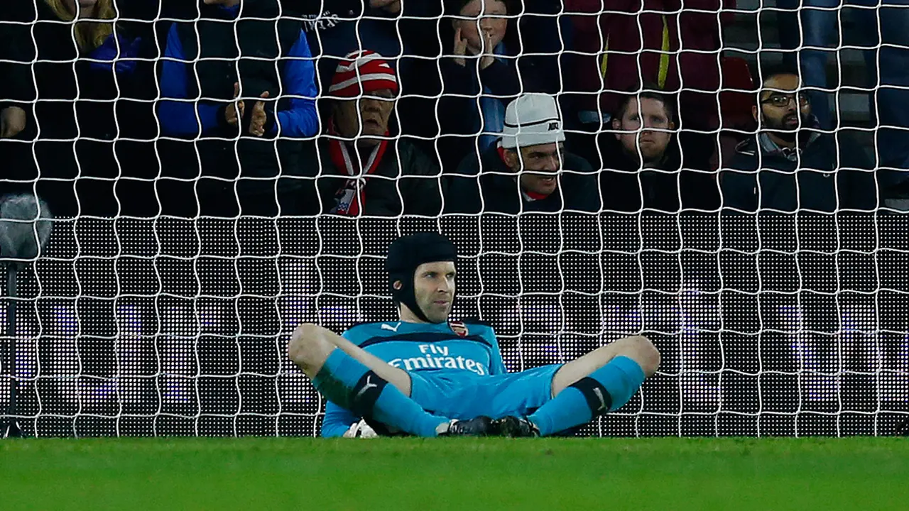 20151227- Ekspresi Kekalahan Arsenal Usai Dibantai Southampton-Reuters