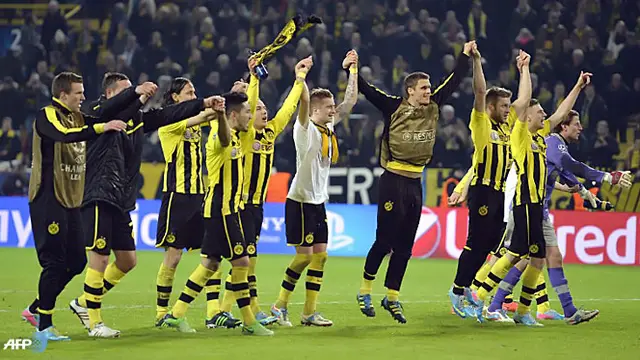Borussia Dortmund vs Malaga 3-2