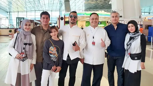 6 Momen Kebersamaan Keluarga Adjie Pangestu dan Annisa Trihapsari, Tetap Rukun