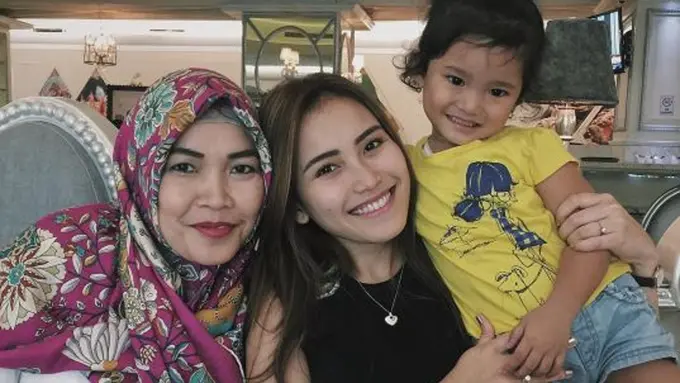 [Bintang] Ayu Ting Ting