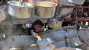 Sejumlah pakar dari PBB menyebut sedikitnya 500.000 orang di Gaza saat ini menghadapi bencana besar kelaparan. (Omar AL-QATTAA/AFP)