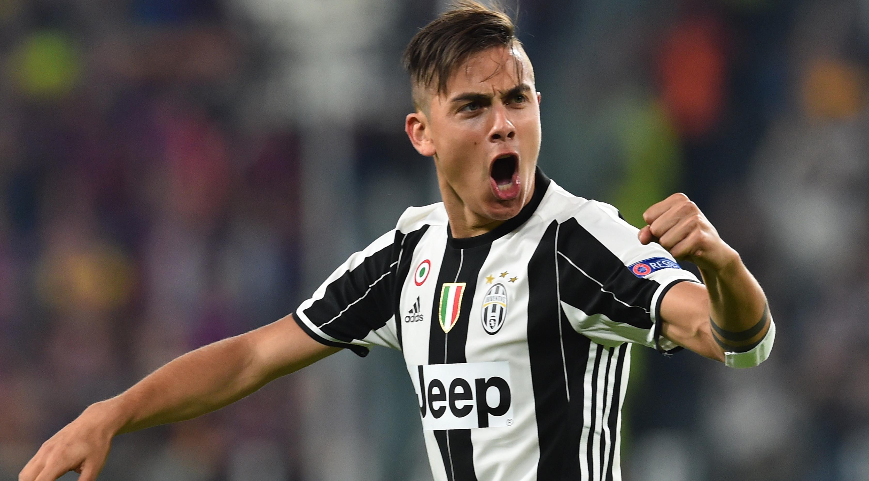 Paulo Dybala bisa menjadi suksesor Lionel Messi di Barcelona. (AFP/Giueseppe)