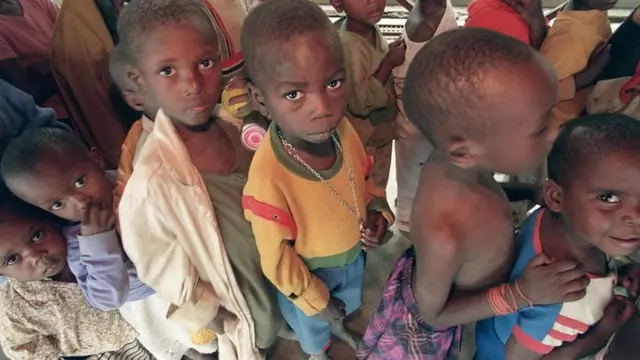 Badan PBB urusan kesejahteraan anak (UNICEF) memperkirakan, 95.000 anak-anak menjadi yatim dan/atau piatu usai Genosida Rwanda (AFP PHOTO)