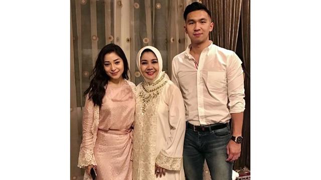 Sudah Putus, Ini 7 Momen Kebersamaan Nikita Willy dan Indra Priawan