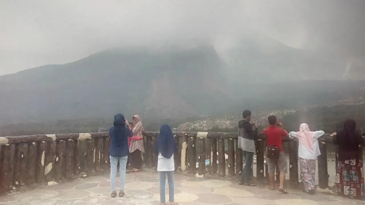Dinginnya Pagi di Kawasan Wisata Alam (KWA) Gunung Papandayan