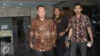 Sekretaris MA, Nurhadi Abdurrachman usai diperiksa KPK, Jakarta, Selasa (24/5). Nurhadi diperiksa sebagai saksi terkait pengusutan kasus dugaan suap pendaftaran peninjauan kembali (PK) di Pengadilan Negeri Jakarta Pusat. (Liputan6.com/Helmi Afandi)