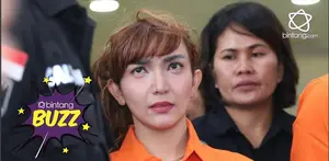 Roro Fitria mengungkapan lima nama artis yang mengomsumsi narkoba kepada penyidik Polda Metro Jaya.