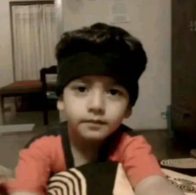 7 Potret lawas Zaidan Yahya ini manglingi, senyum saat kecil manis abis