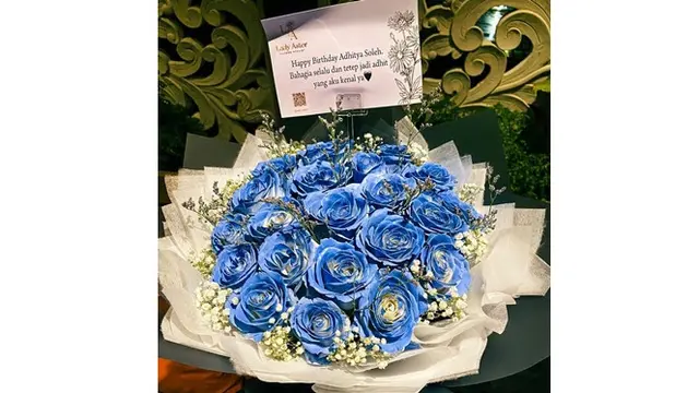 6 Potret Ulang Tahun Adhitya Alkatiri ke-29, Kehadiran Fay Nabila Jadi Sorotan