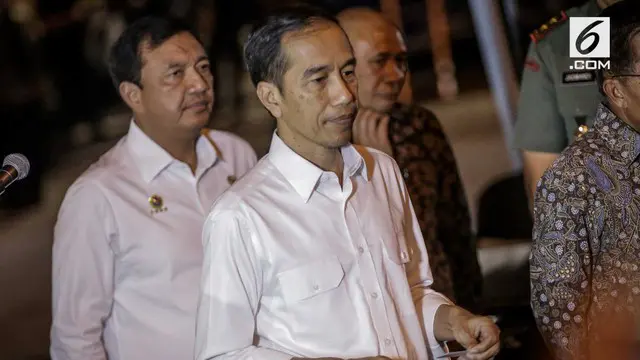 Presiden Joko Widodo atau Jokowi mengaku masih menunggu kajian tiga provinsi yang diproyeksikan menjadi ibu kota baru menggantikan Jakarta.