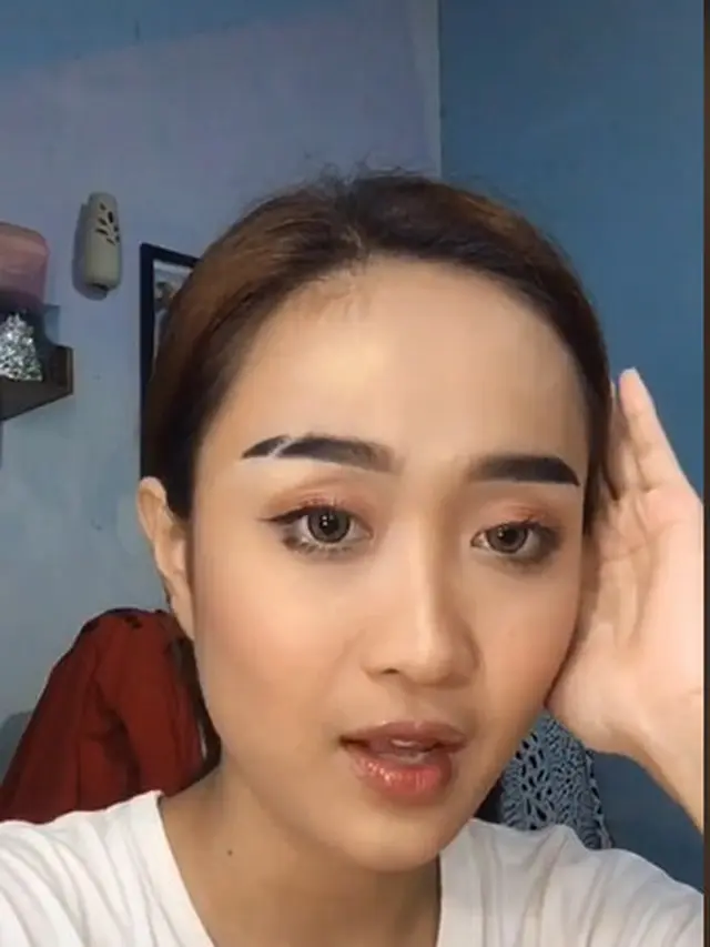 Viral Video Wanita Disebut Punya Paras Mirip Chef Renatta Moeloek, Ini 6 Potretnya