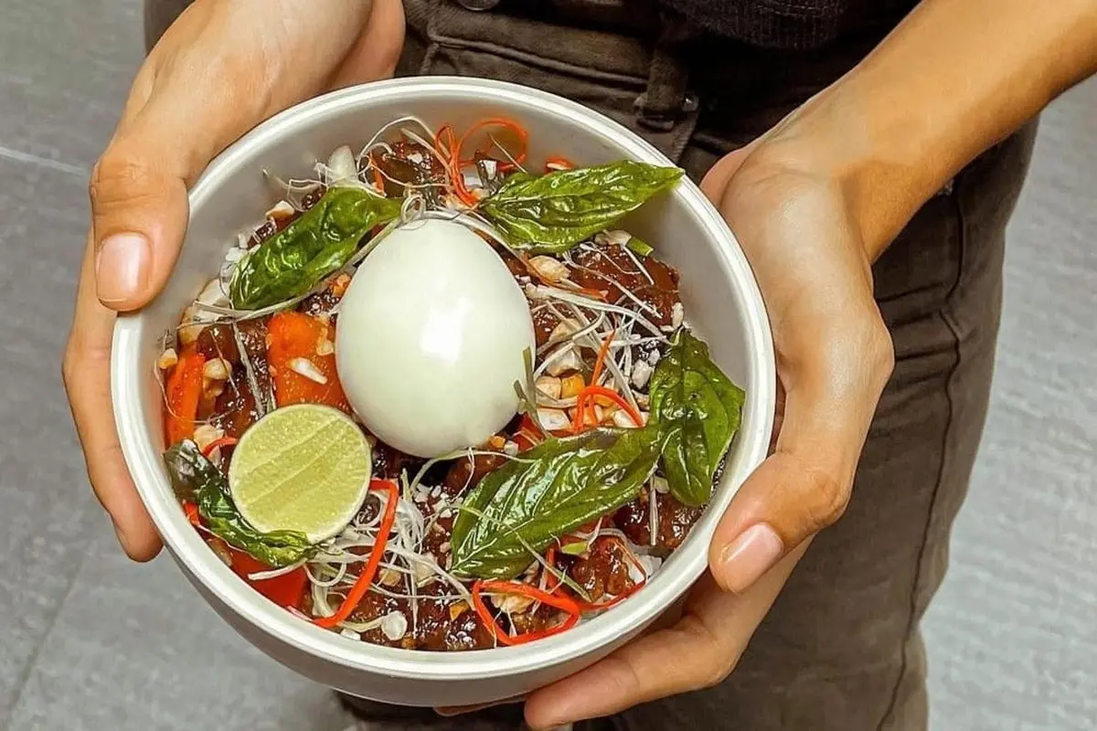 Restoran Habitate menyajin menu unik  diberi nama Pakem Rasa hingga Tiga Negeri, apa itu?