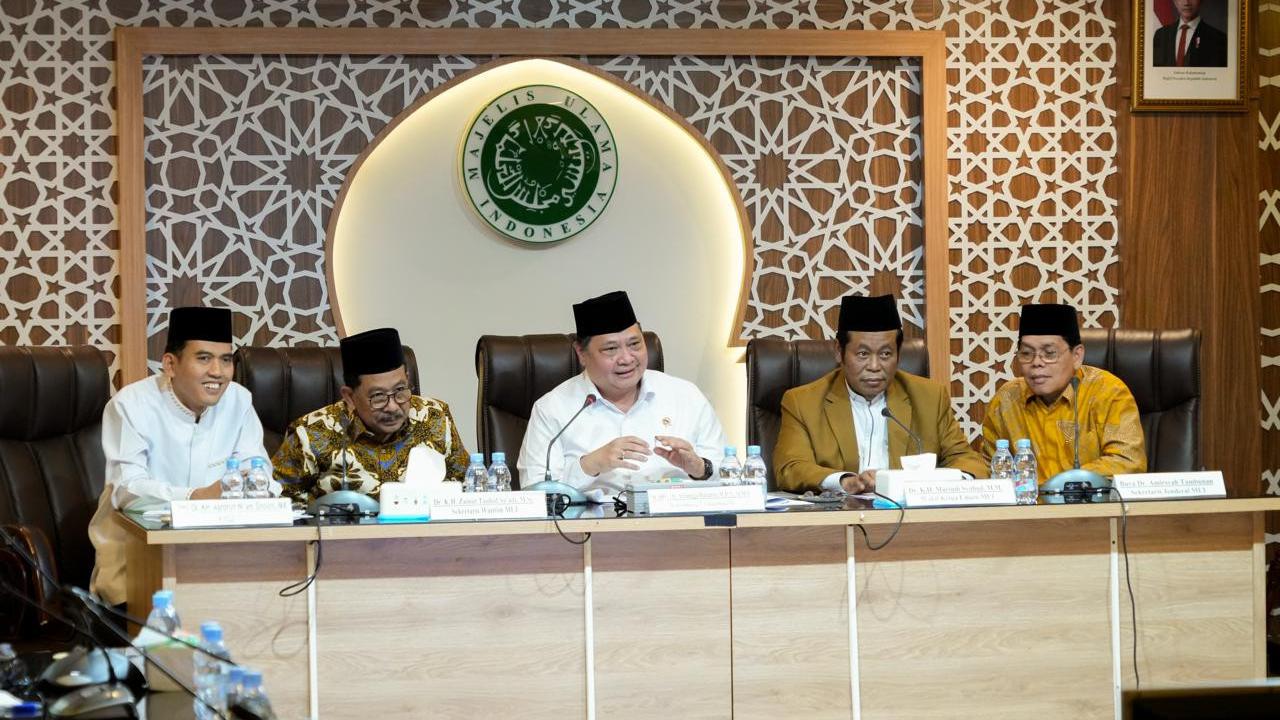 Silaturahmi dengan MUI, Menko Airlangga Beri Jaminan Produk Halal di Perjanjian Dagang Indonesia-AS