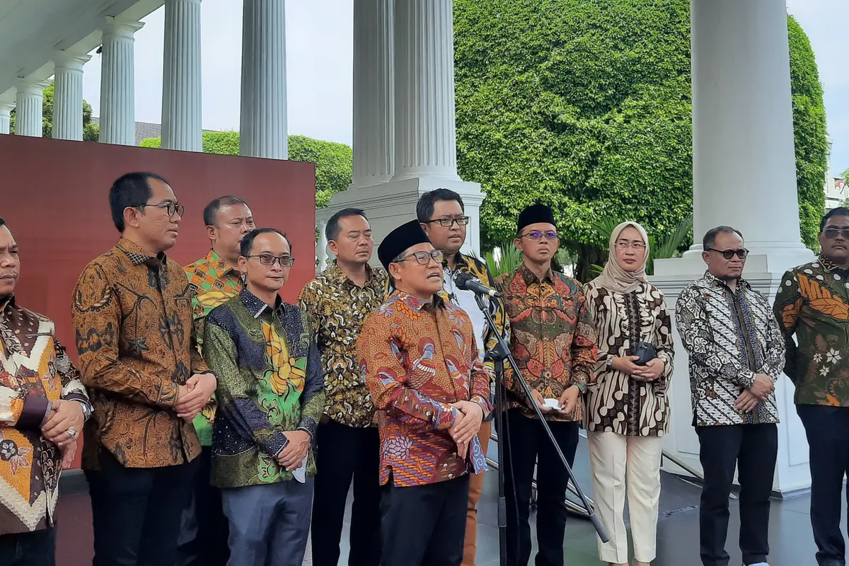 Ketua Umum Partai Kebangkitan Bangsa (PKB) Muhaimin Iskandar atau Cak Imin dan sejumlah kadernya