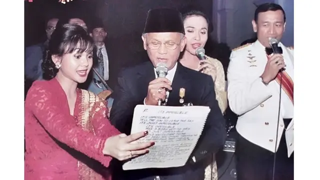 7 Potret Lawas Yuni Shara, Tetap Energik dan Awet Muda
