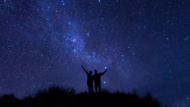 Ilustrasi bintang, malam hari