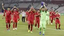 Para pemain Timnas Indonesia merayakan kemenangan saat melawan Timor Leste pada laga Piala AFF 2018 di SUGBK, Jakarta, Selasa (13/11). Indonesia menang 3-1 atas Timor Leste. (Bola.com/M. Iqbal Ichsan)