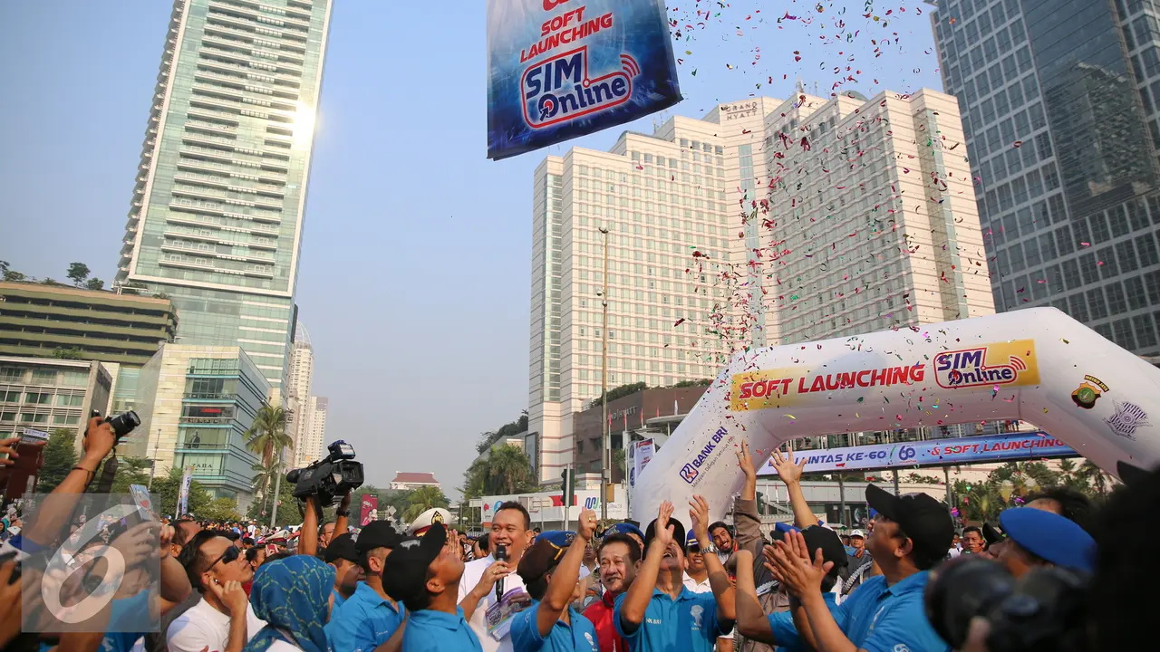 20150927-Launching-SIM-Online-Jakarta-Tito-Karnavian