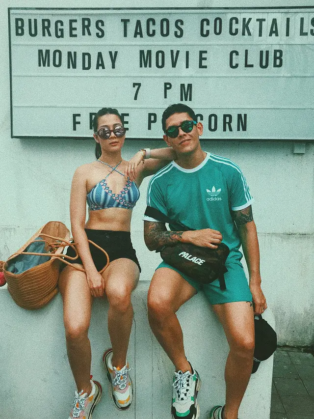 [Bintang] Seru dan Romantis, Ini 8 Foto Liburan Andrea Dian - Ganindra Bimo