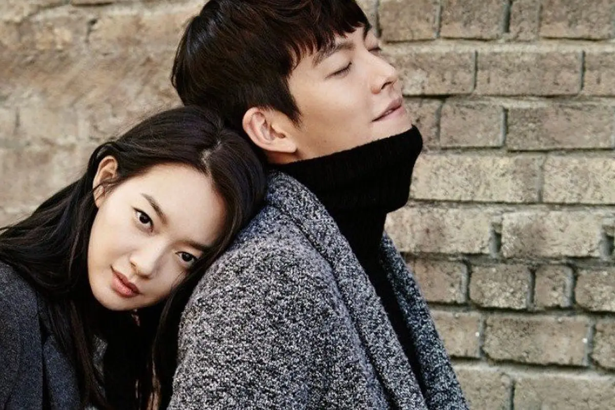 [Bintang] Kim Woo Bin dan Shin Min Ah Dikabarkan Putus