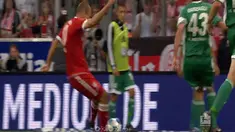 Berita video momen-momen terbaik Arjen Robben selama 8 tahun di Bayern Munchen. This video presented by BallBall.