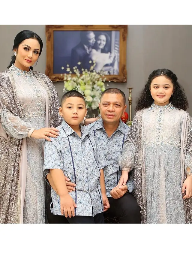 Seleb lebaran (Sumber: Instagram/krisdayantilemos/)