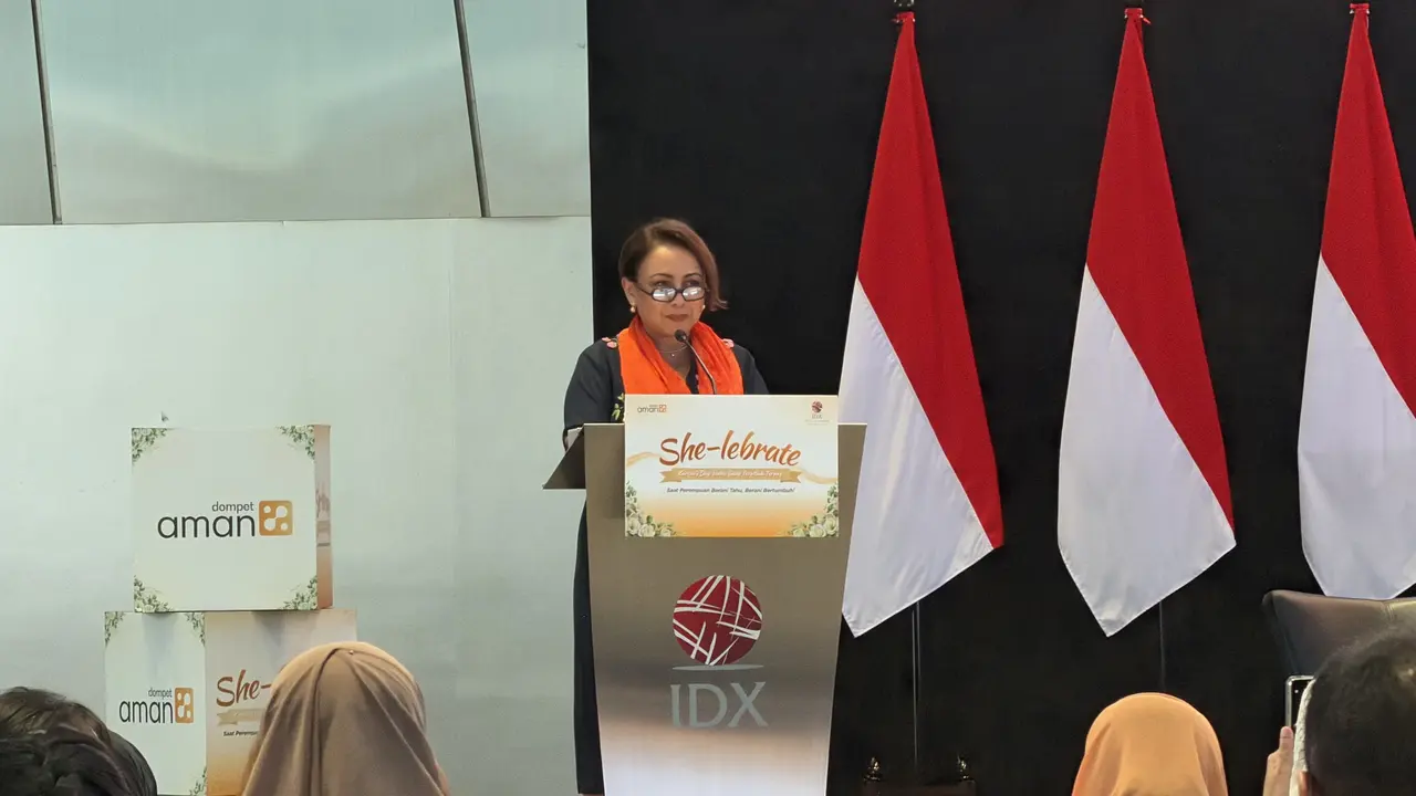 Founder & Group CEO PT Heritage Amanah International, Salina Nordin, dalam acara She-Lebrate Kartini's Day: Habis Gelap Terbitlah Terang, di Main Hall BEI, Jakarta, Selasa (21/4/2026).
