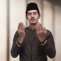 (depositphotos/leolintang)