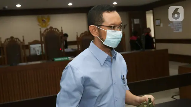 Sidang Perdana Andhi Pramono