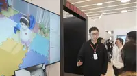 Ilustasi Pameran Memperkenalkan Tong Tong, Anak AI Pertama di Dunia (Odditycentral.com)