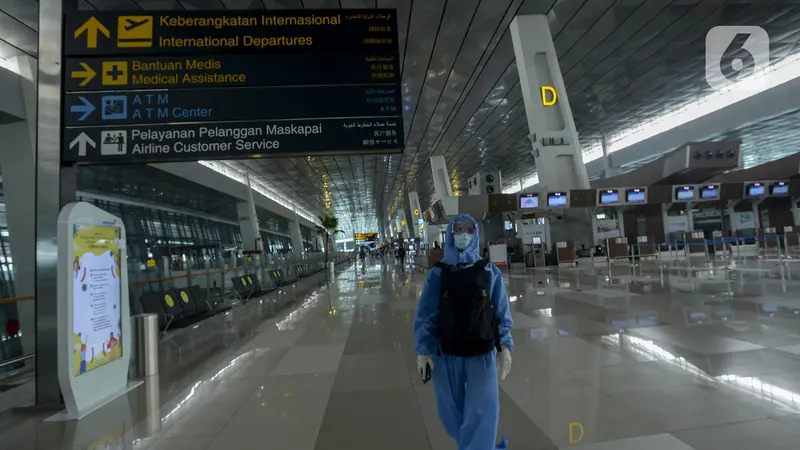 FOTO: Bandara Soetta Setop Penerbangan Penumpang Mulai Hari Ini