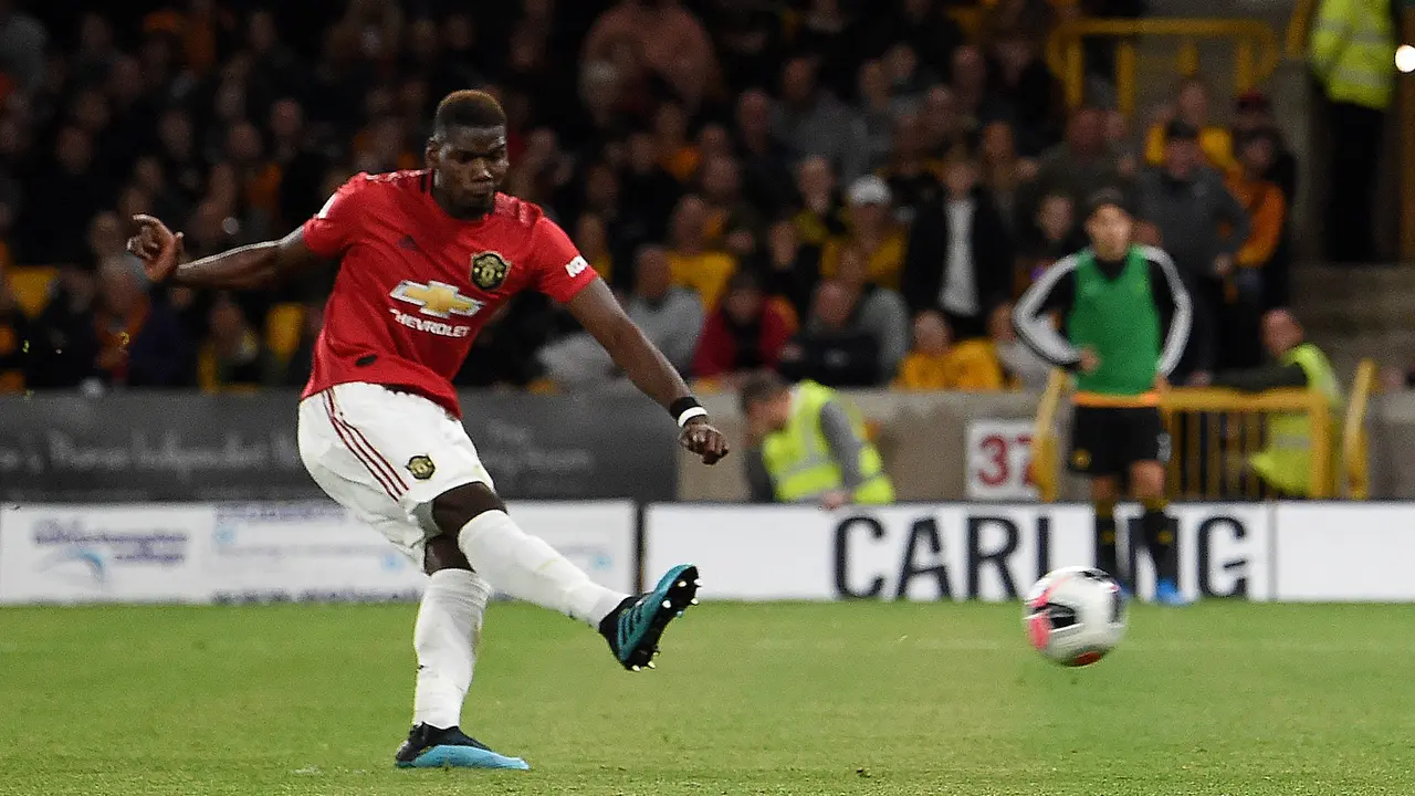 FOTO: Paul Pogba Gagal Penalti, MU Ditahan Imbang Wolves
