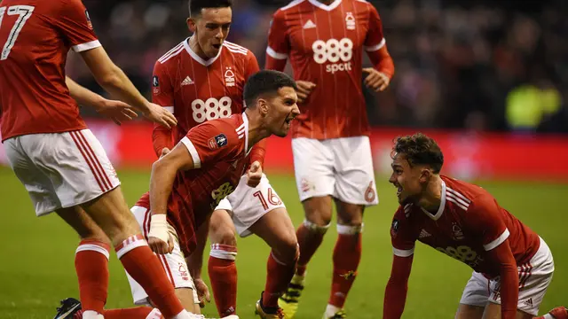 Piala FA, Arsenal, Nottingham Forest
