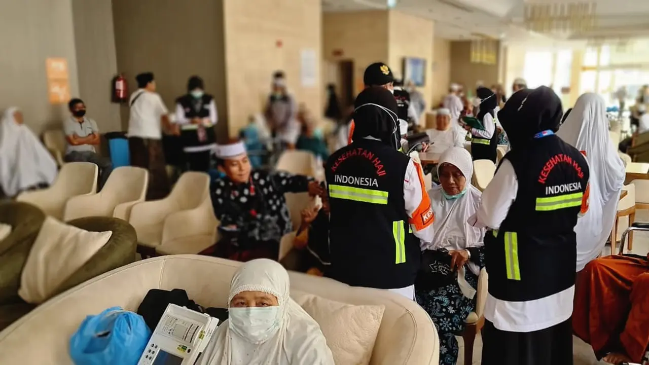 KKHI Makkah melakukan skrining dan identifikasi jemaah haji sakit yang bisa mengikuti layanan safari wukuf di Arafah. (FOTO: MCH PPIH ARAB SAUDI 2023)